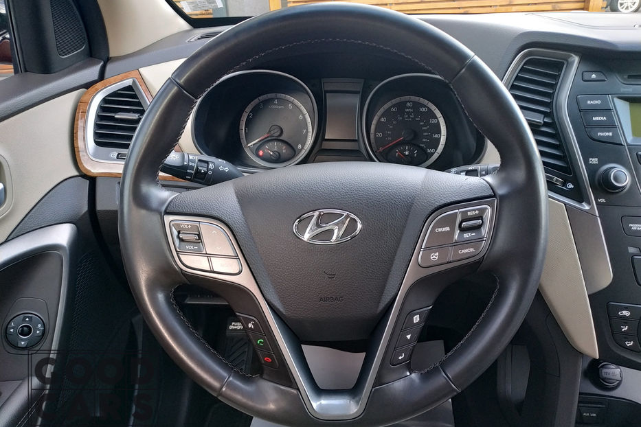 Продам Hyundai Santa FE 2012 года в Одессе