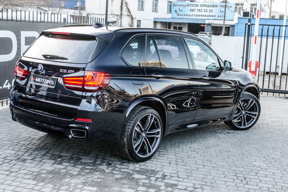 Продам BMW X5 Xdrive 2.5D 2016 года в Киеве