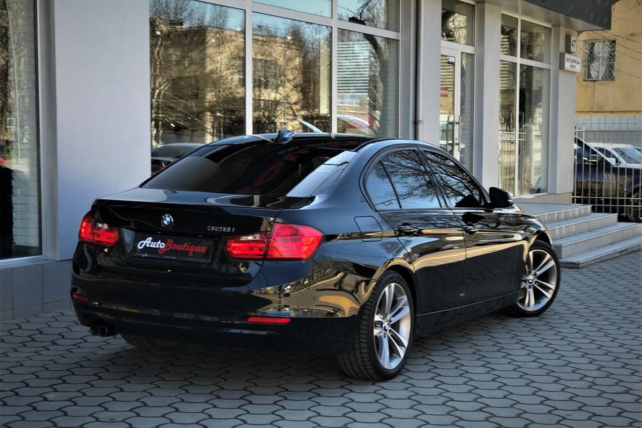 Продам BMW 328 2015 года в Одессе