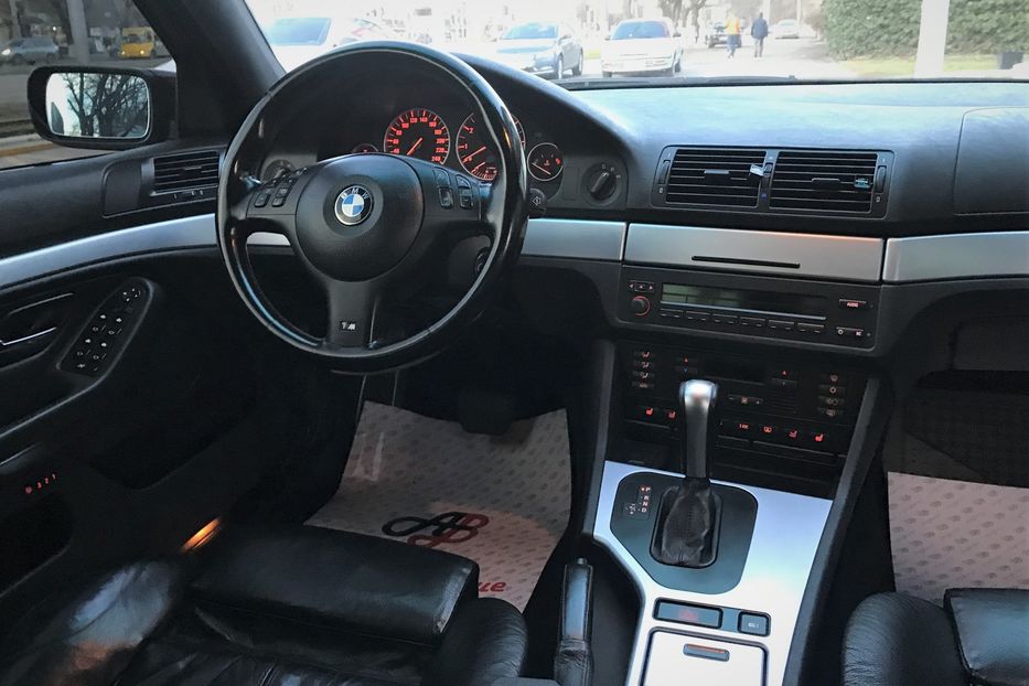 Продам BMW 525  M-paket  2002 года в Одессе