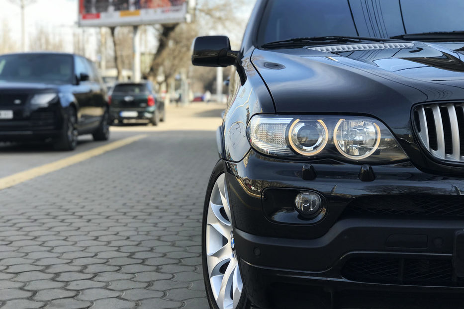 Продам BMW X5 4.8 IS 2006 года в Одессе