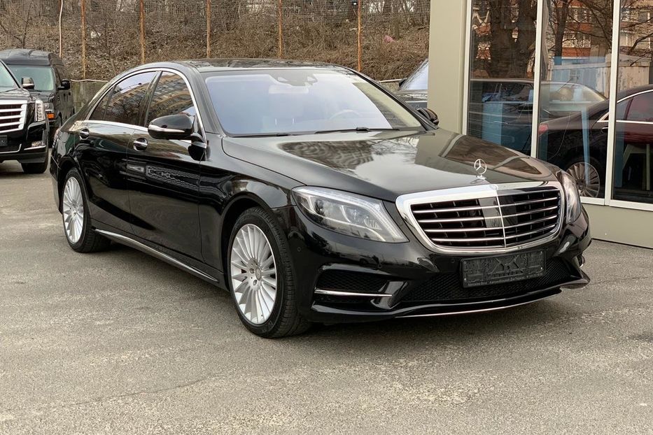 Продам Mercedes-Benz S-Class AMG\\\ 4matic 2013 года в Киеве