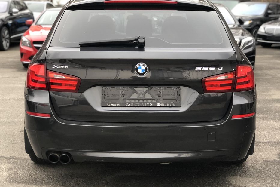 Продам BMW 525 D Xdrive  2013 года в Киеве