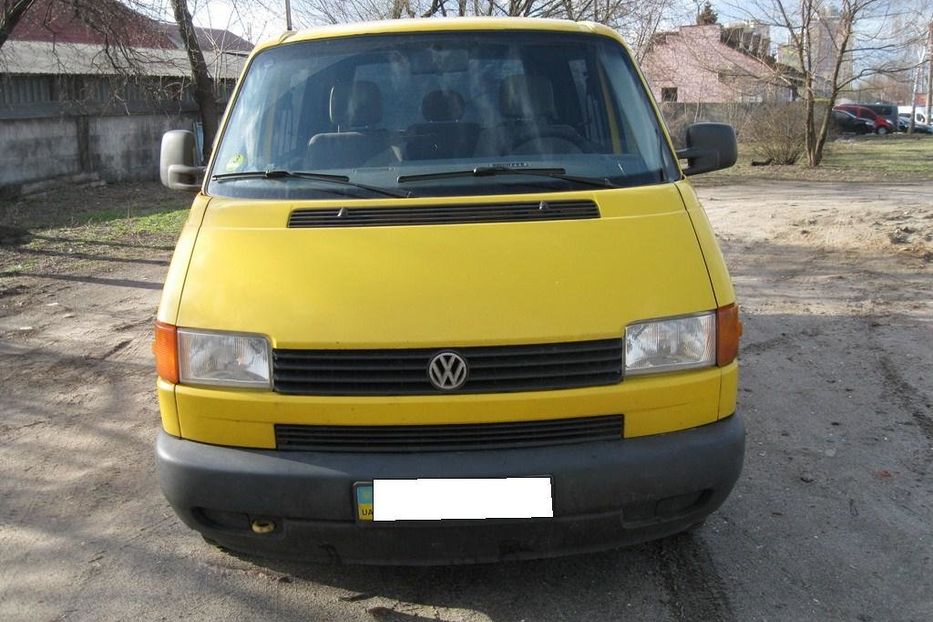 Продам Volkswagen T4 (Transporter) пасс. 2003 года в Киеве