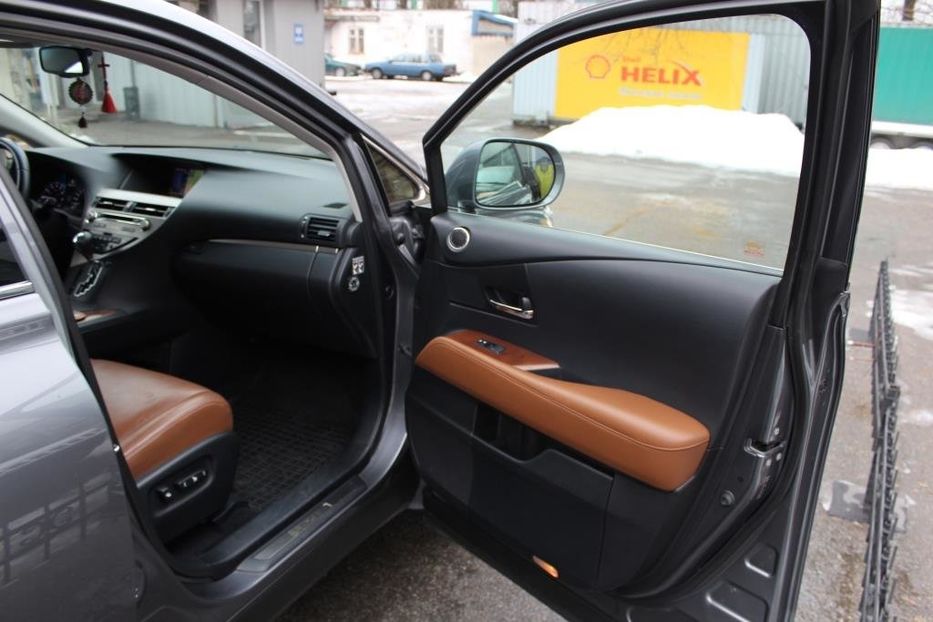 Продам Lexus RX 350 2013 года в Киеве