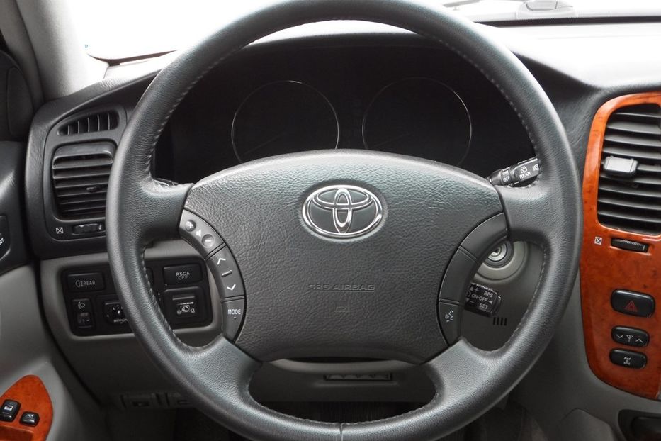 Продам Toyota Land Cruiser 100 2003 года в Днепре