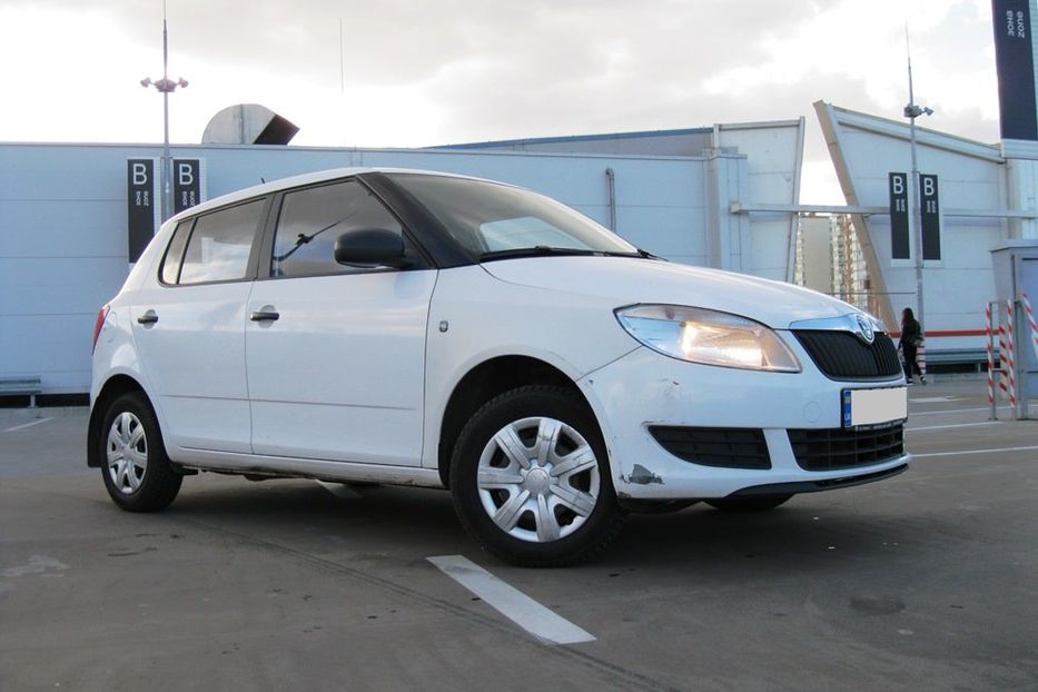 Продам Skoda Fabia 2012 года в Киеве