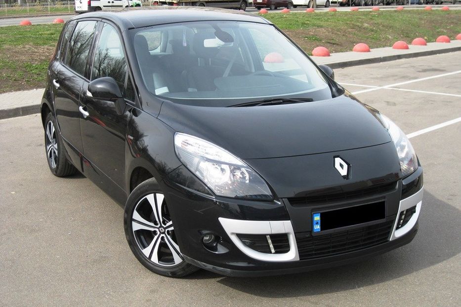 Продам Renault Scenic Edition Bose   2011 года в Киеве