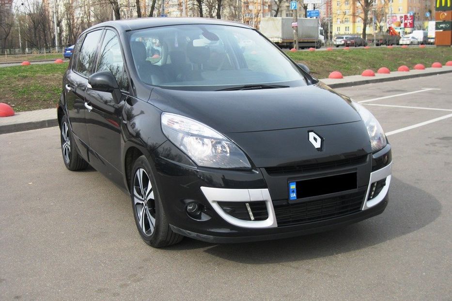 Продам Renault Scenic Edition Bose   2011 года в Киеве