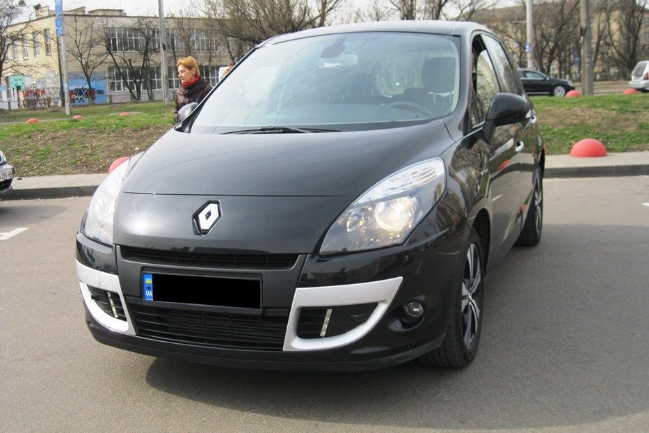 Продам Renault Scenic Edition Bose   2011 года в Киеве