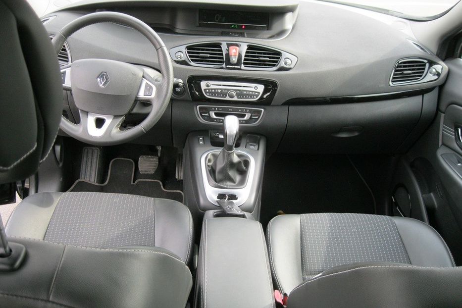 Продам Renault Scenic Edition Bose   2011 года в Киеве