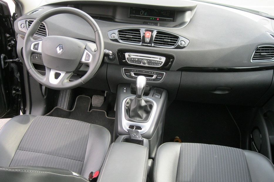 Продам Renault Scenic Edition Bose   2011 года в Киеве