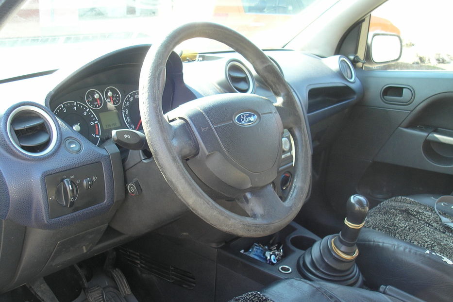 Продам Ford Fiesta STYLE 2007 года в г. Нежин, Черниговская область