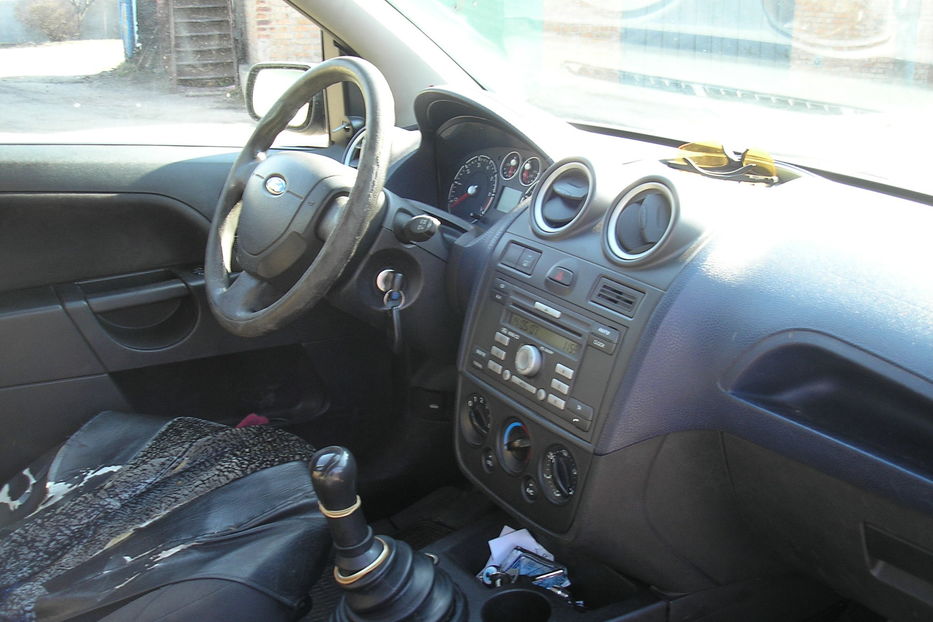 Продам Ford Fiesta STYLE 2007 года в г. Нежин, Черниговская область