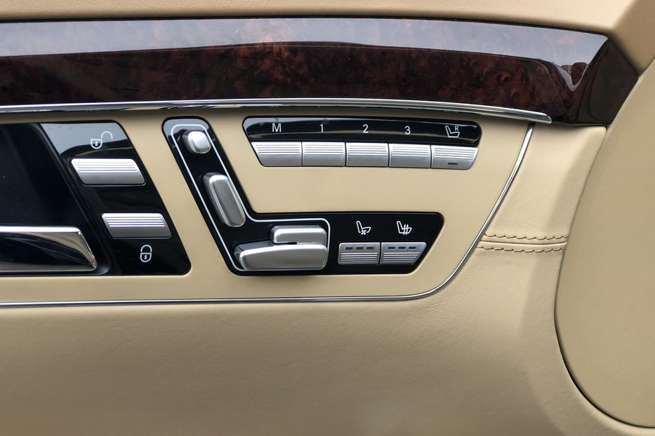 Продам Mercedes-Benz S-Class 500 4.6 bi-turbo 4Matic 2011 года в Киеве