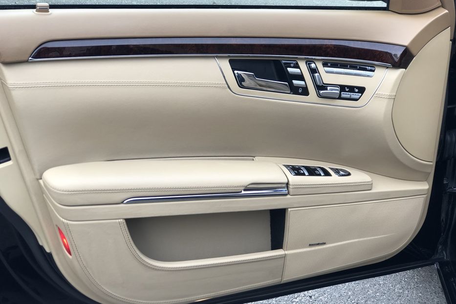 Продам Mercedes-Benz S-Class 500 4.6 bi-turbo 4Matic 2011 года в Киеве