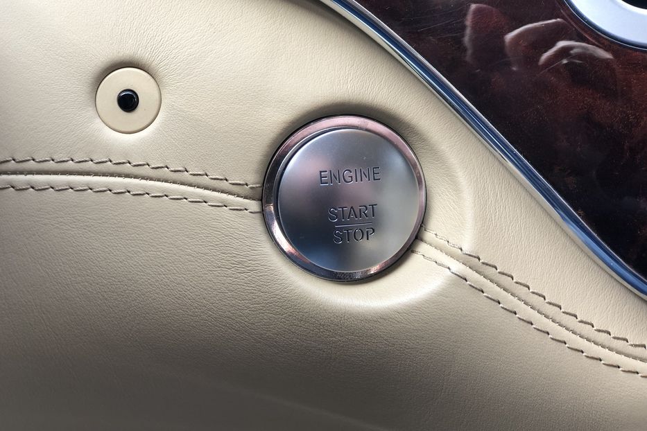 Продам Mercedes-Benz S-Class 500 4.6 bi-turbo 4Matic 2011 года в Киеве