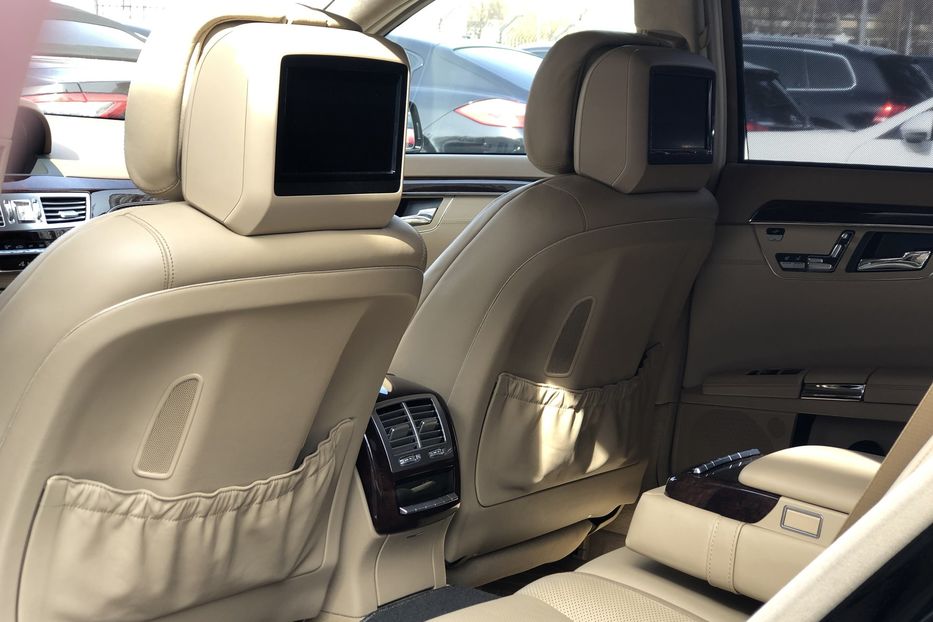 Продам Mercedes-Benz S-Class 500 4.6 bi-turbo 4Matic 2011 года в Киеве