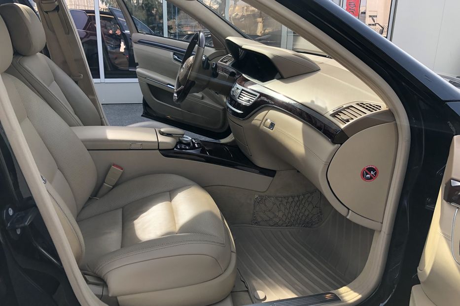 Продам Mercedes-Benz S-Class 500 4.6 bi-turbo 4Matic 2011 года в Киеве