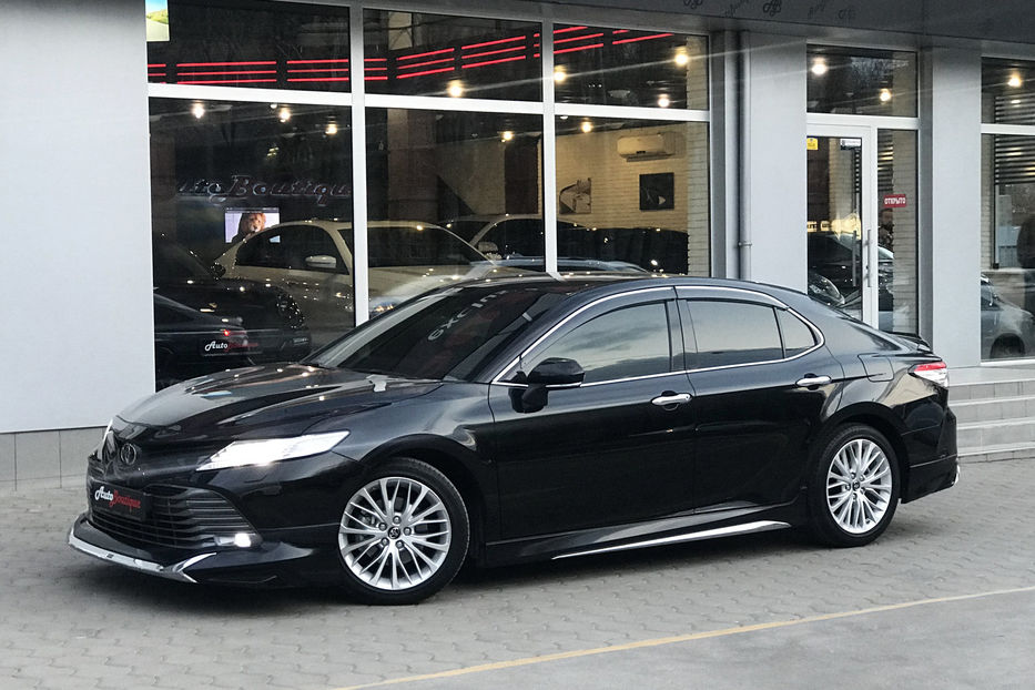 Продам Toyota Camry Premium 2018 года в Одессе