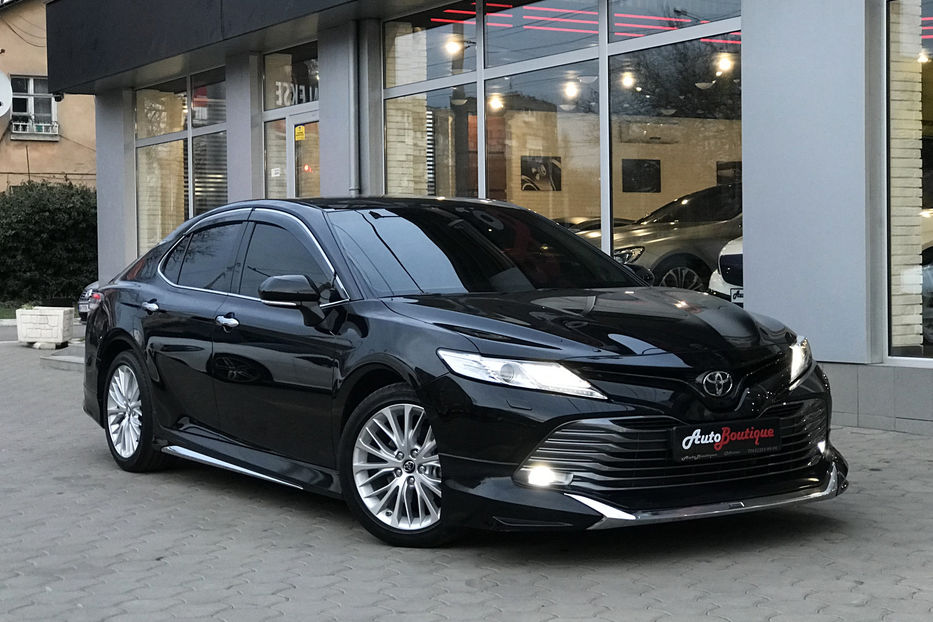 Продам Toyota Camry Premium 2018 года в Одессе