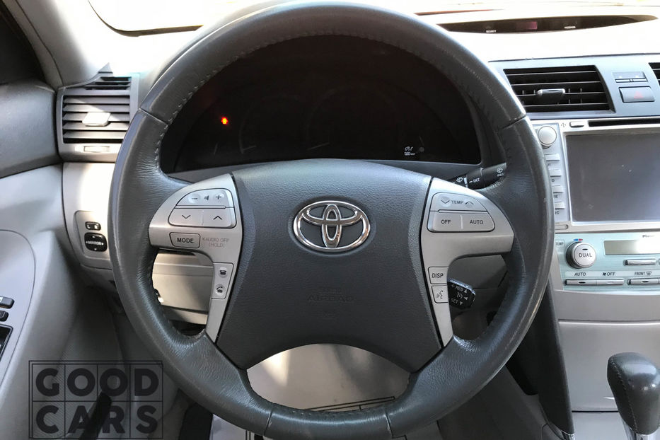 Продам Toyota Camry hybrid 2006 года в Одессе