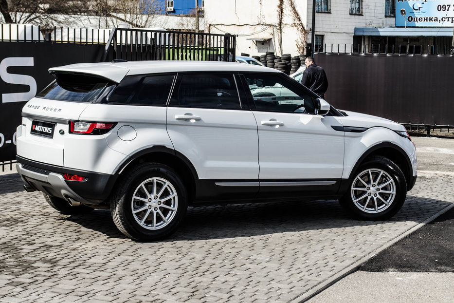 Продам Land Rover Range Rover Evoque SD4 2016 года в Киеве