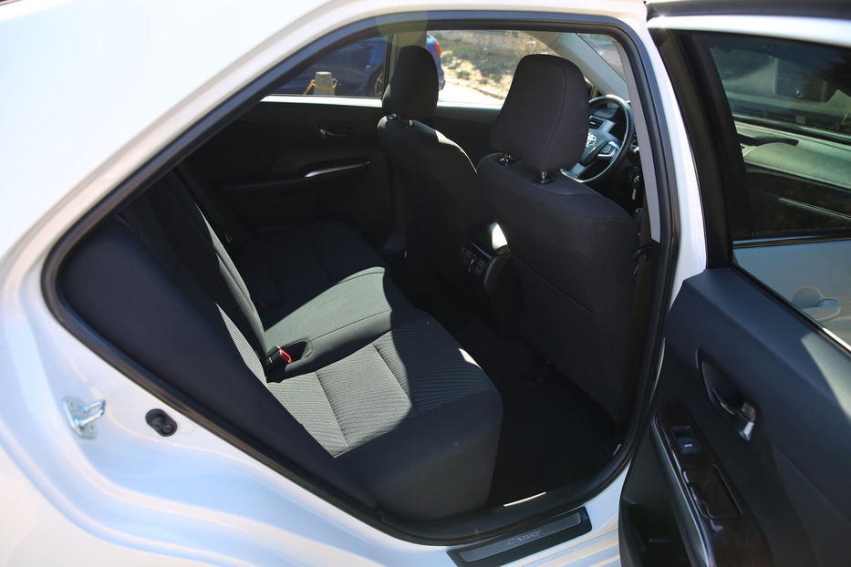 Продам Toyota Camry 2.5  2017 года в Киеве