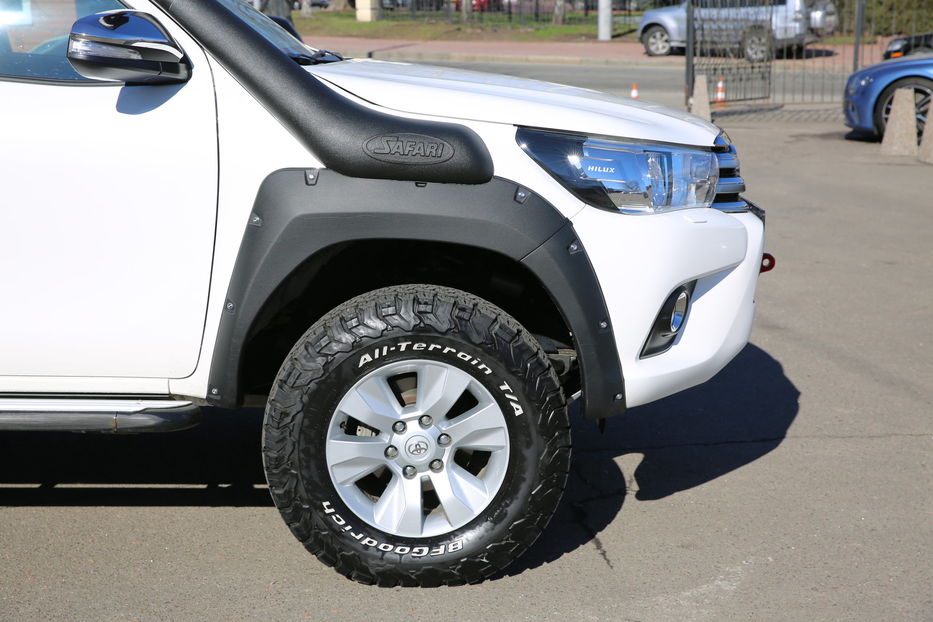 Продам Toyota Hilux ARB OME 2017 года в Киеве