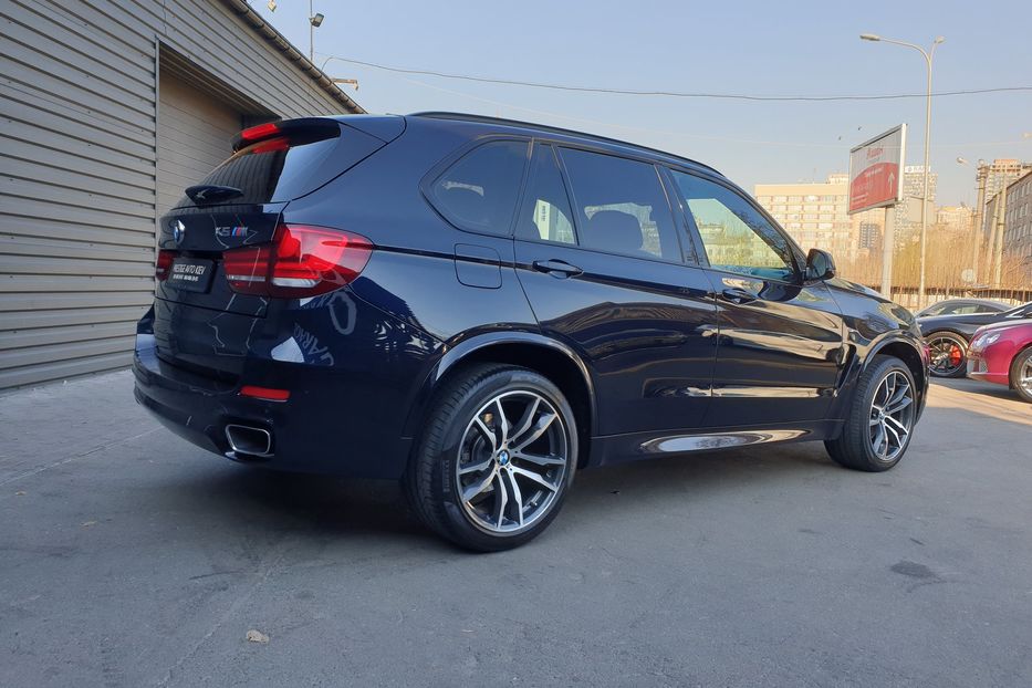 Продам BMW X5 25D M-пакет Individual 2016 года в Киеве