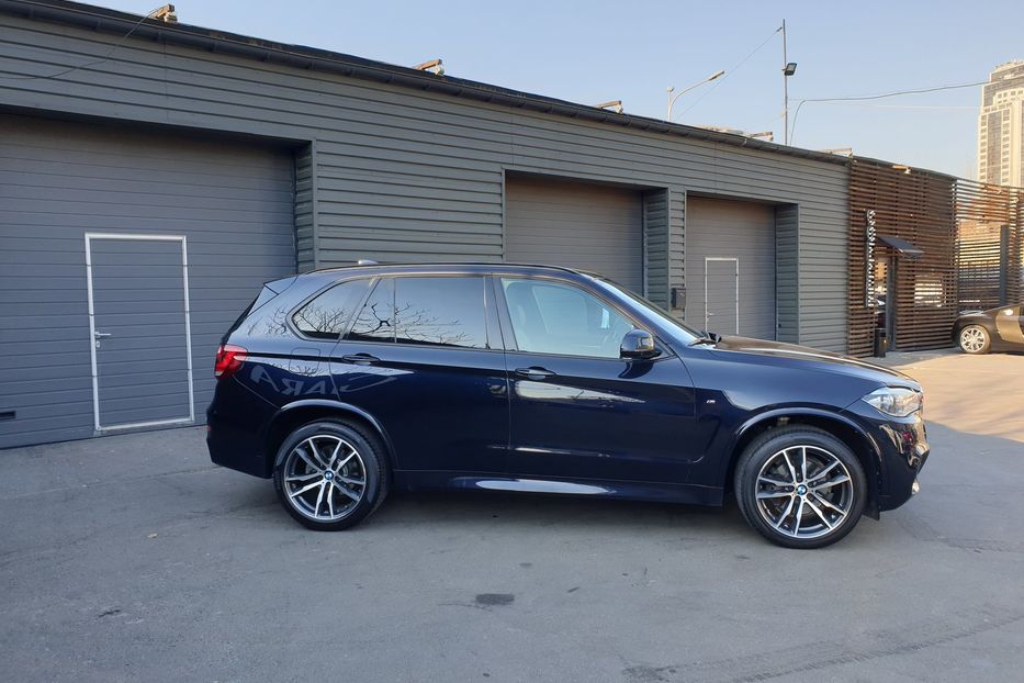 Продам BMW X5 25D M-пакет Individual 2016 года в Киеве