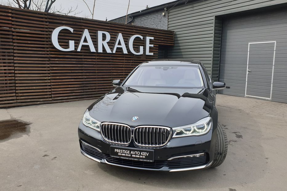 Продам BMW 750 Li X-drive  2015 года в Киеве