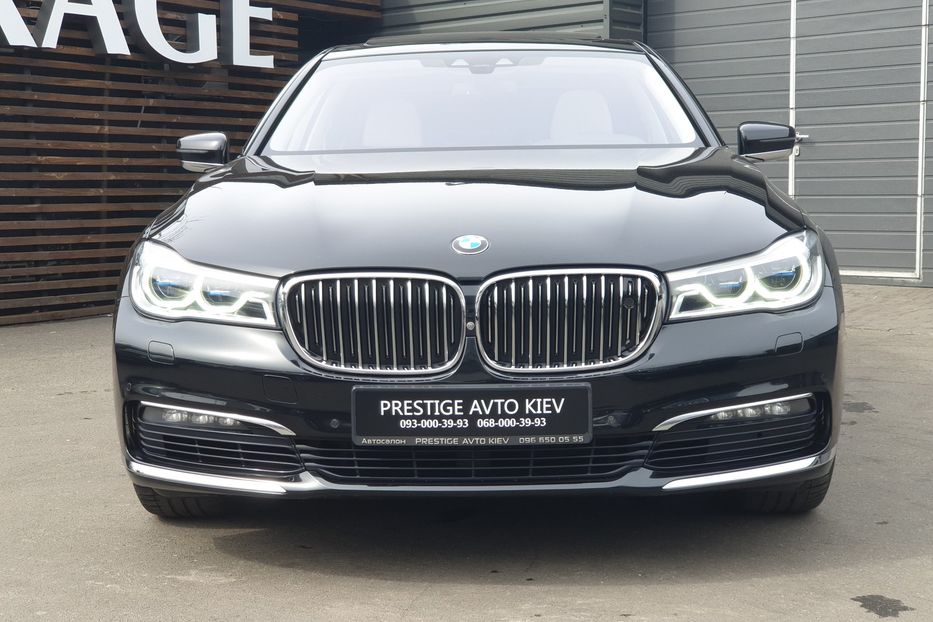 Продам BMW 750 Li X-drive  2015 года в Киеве