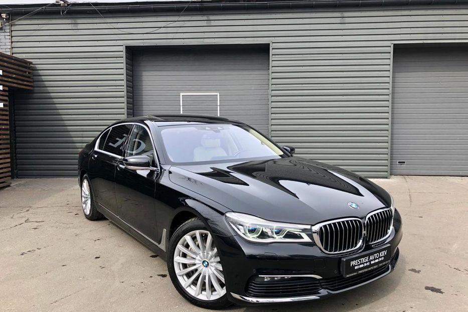 Продам BMW 750 Li X-drive  2015 года в Киеве