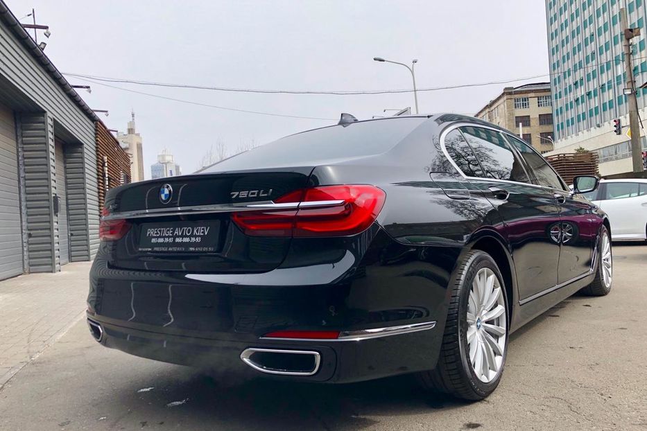 Продам BMW 750 Li X-drive  2015 года в Киеве