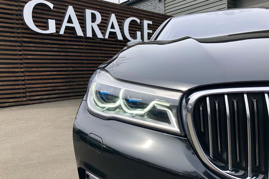 Продам BMW 750 Li X-drive  2015 года в Киеве