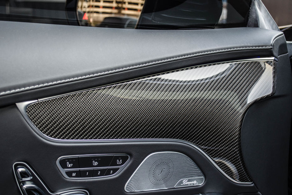 Продам Mercedes-Benz S-Class 63 AMG Coupe 2015 года в Киеве
