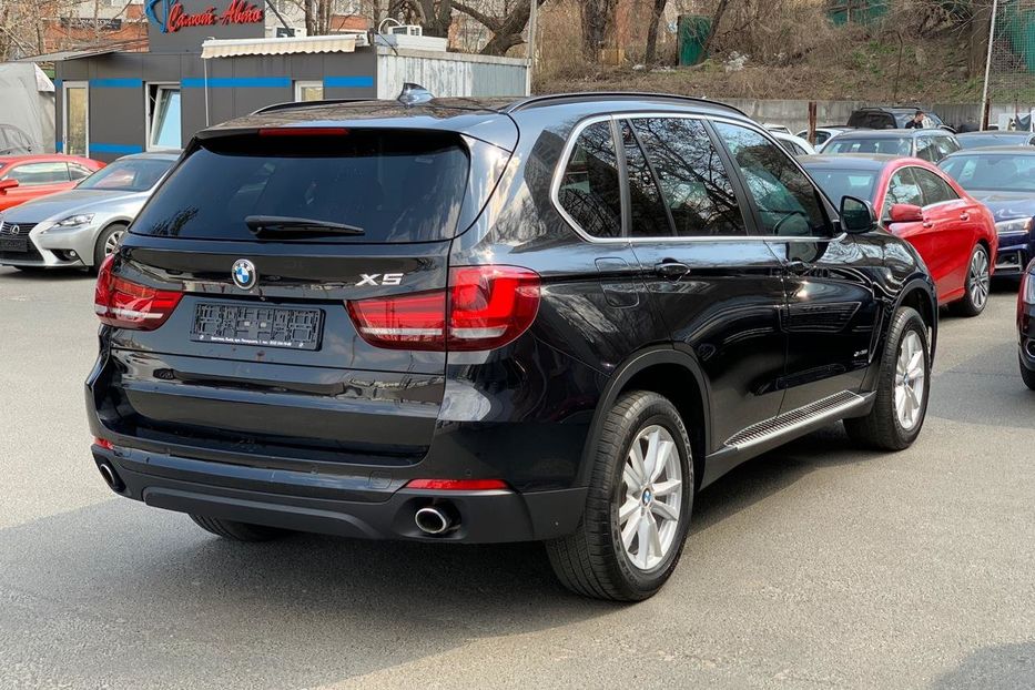 Продам BMW X5 35 Xdrive 2015 года в Киеве