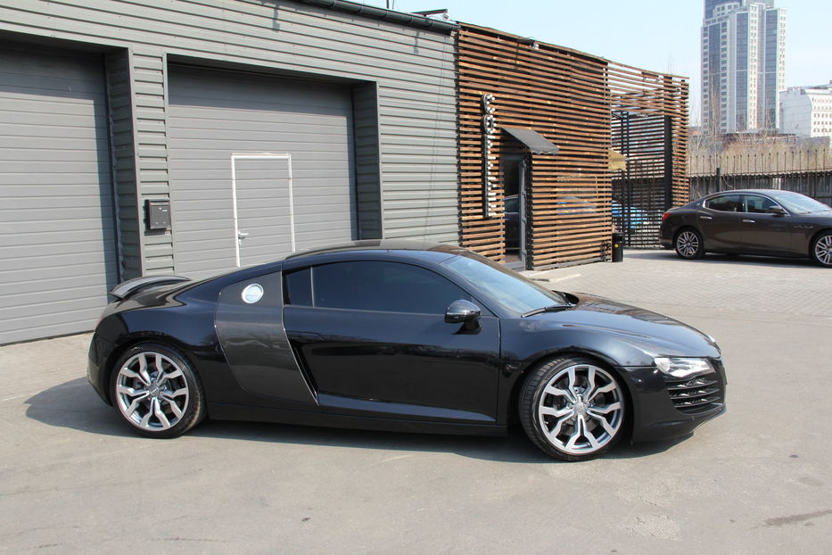 Продам Audi R8 Quattro 2007 года в Киеве