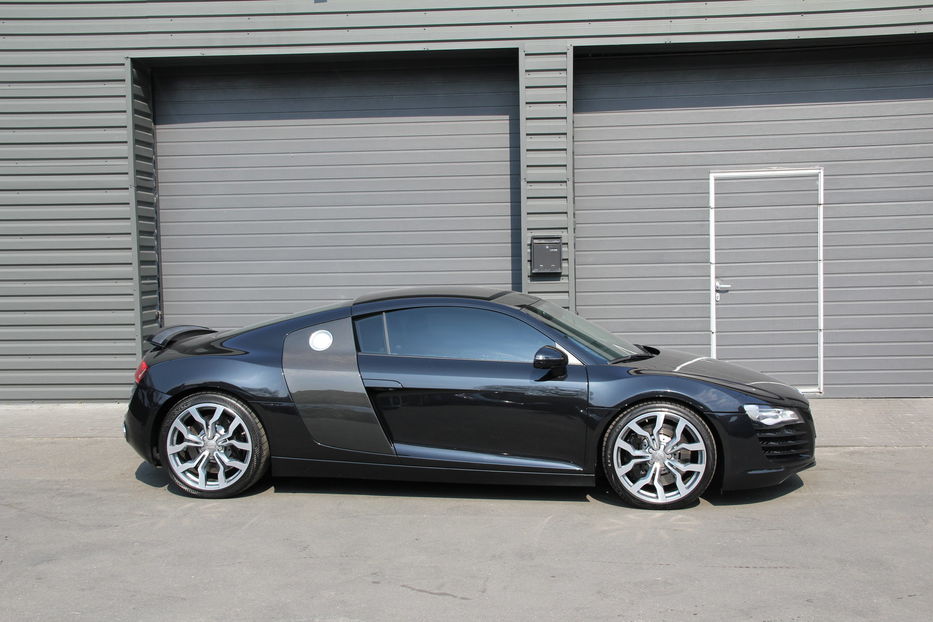 Продам Audi R8 Quattro 2007 года в Киеве