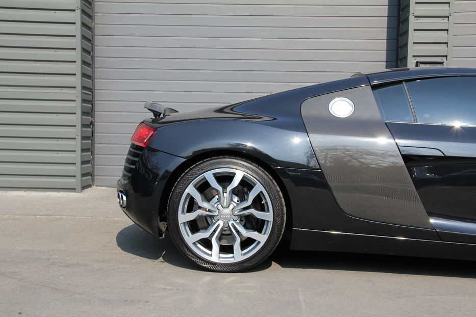 Продам Audi R8 Quattro 2007 года в Киеве