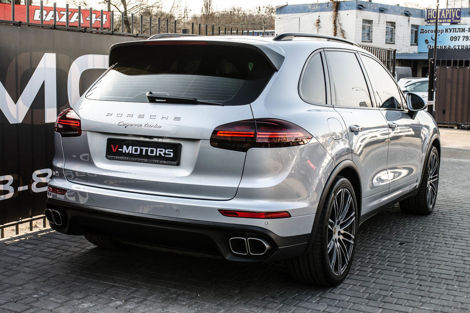 Продам Porsche Cayenne Turbo 2016 года в Киеве