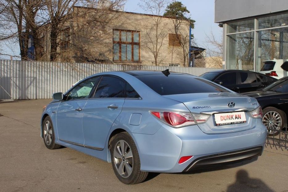 Продам Hyundai Sonata Hybrid 2012 года в Киеве