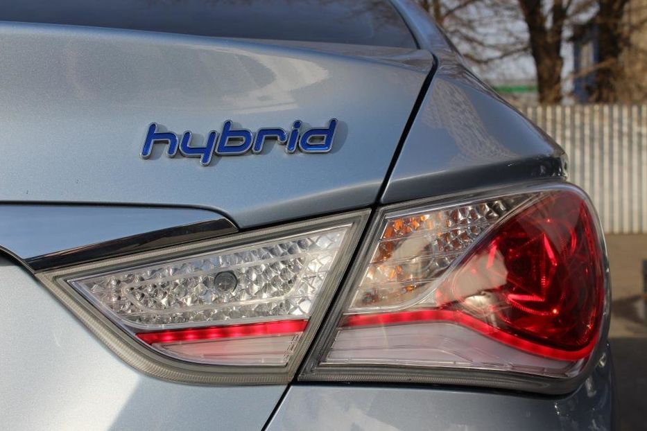 Продам Hyundai Sonata Hybrid 2012 года в Киеве