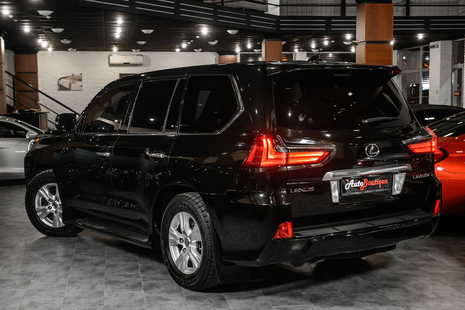 Продам Lexus LX 450 D 2016 года в Одессе