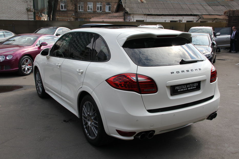 Продам Porsche Cayenne 4S GTS style 2011 года в Киеве