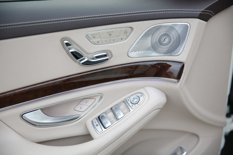 Продам Mercedes-Benz S-Class S500 стиль S63 2015 года в Киеве
