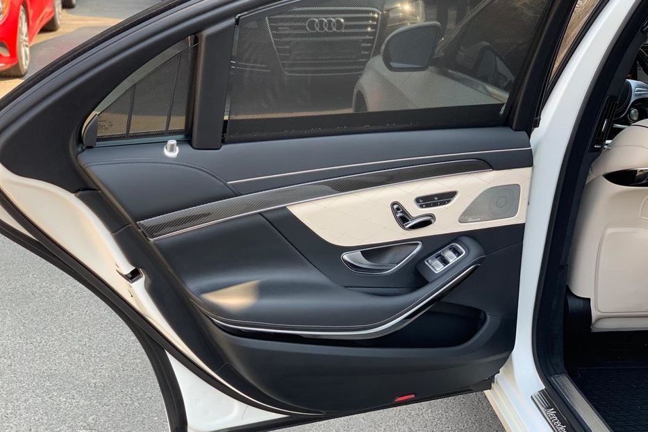 Продам Mercedes-Benz S-Class 600 V12 Designo 2015 года в Киеве