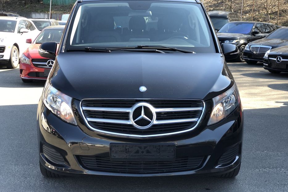 Продам Mercedes-Benz V-Class 220 4Matic 2016 года в Киеве