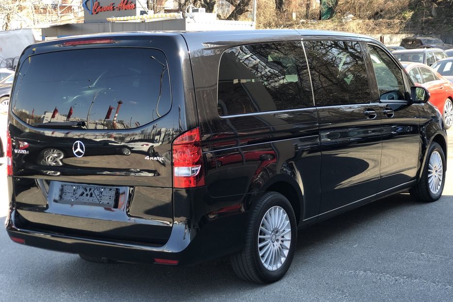 Продам Mercedes-Benz V-Class 220 4Matic 2016 года в Киеве